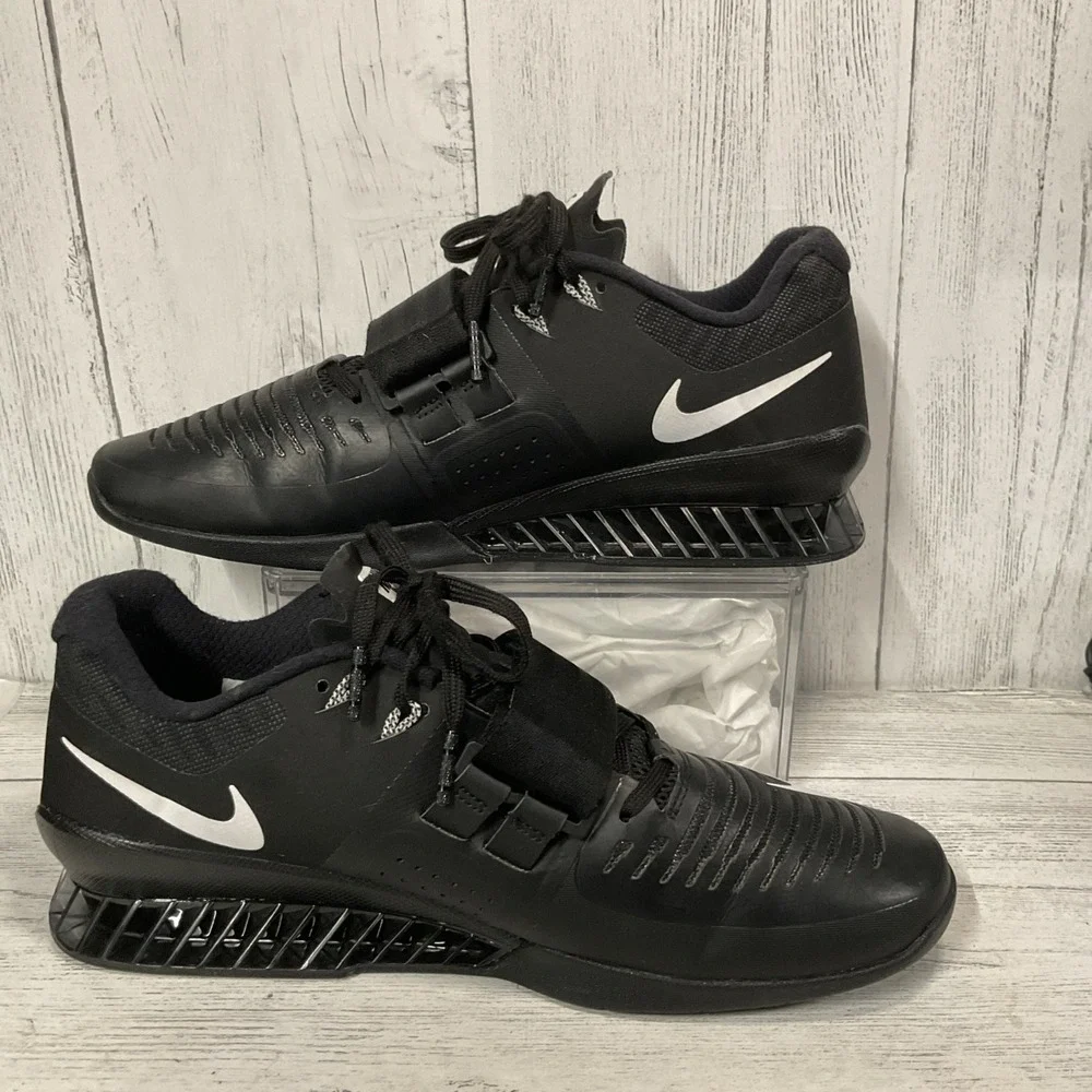 Nike Romaleos 3 Weightlifting Men's Shoes US 12 UK 11‎ EU 46 CM 30 852933-002 - Picture 5 of 10